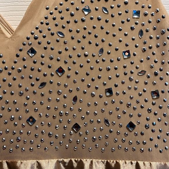 Beautiful pale pink embellished ball gown - Picture 5 of 7